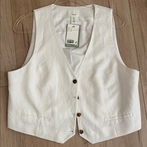 Zara white  Buttoned Linen Vest